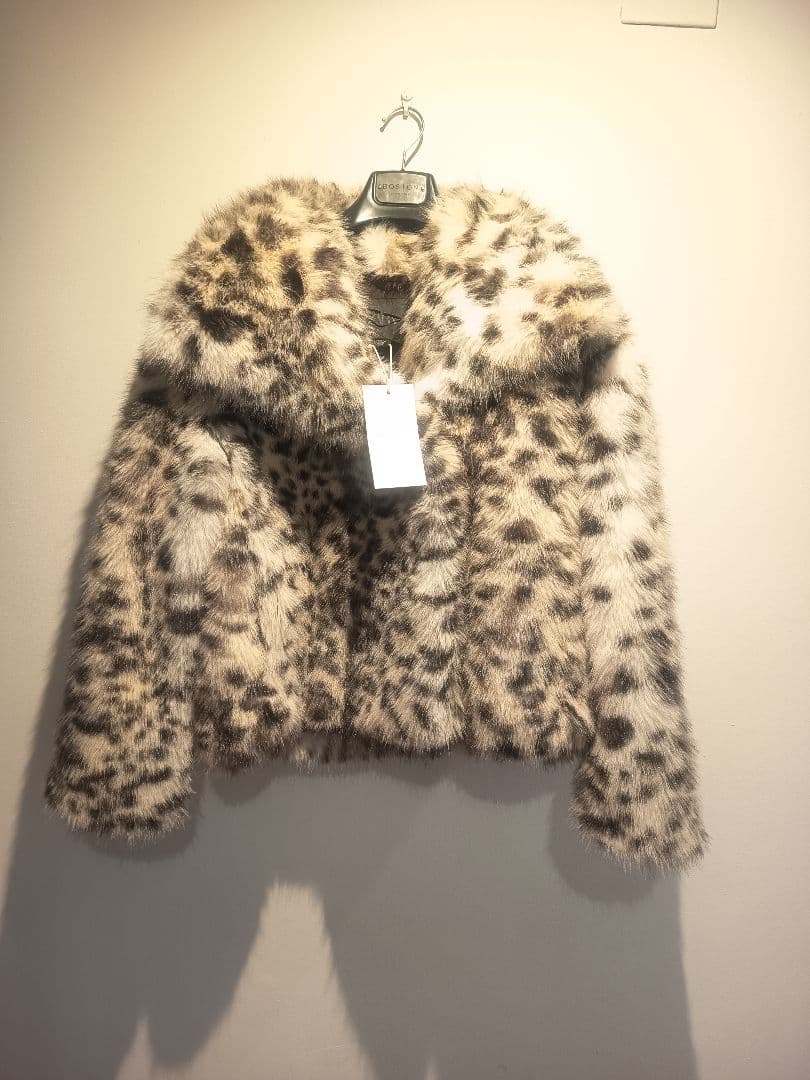 ZARA ショート丈アニマル柄フェイクファーコート 　XSサイズ