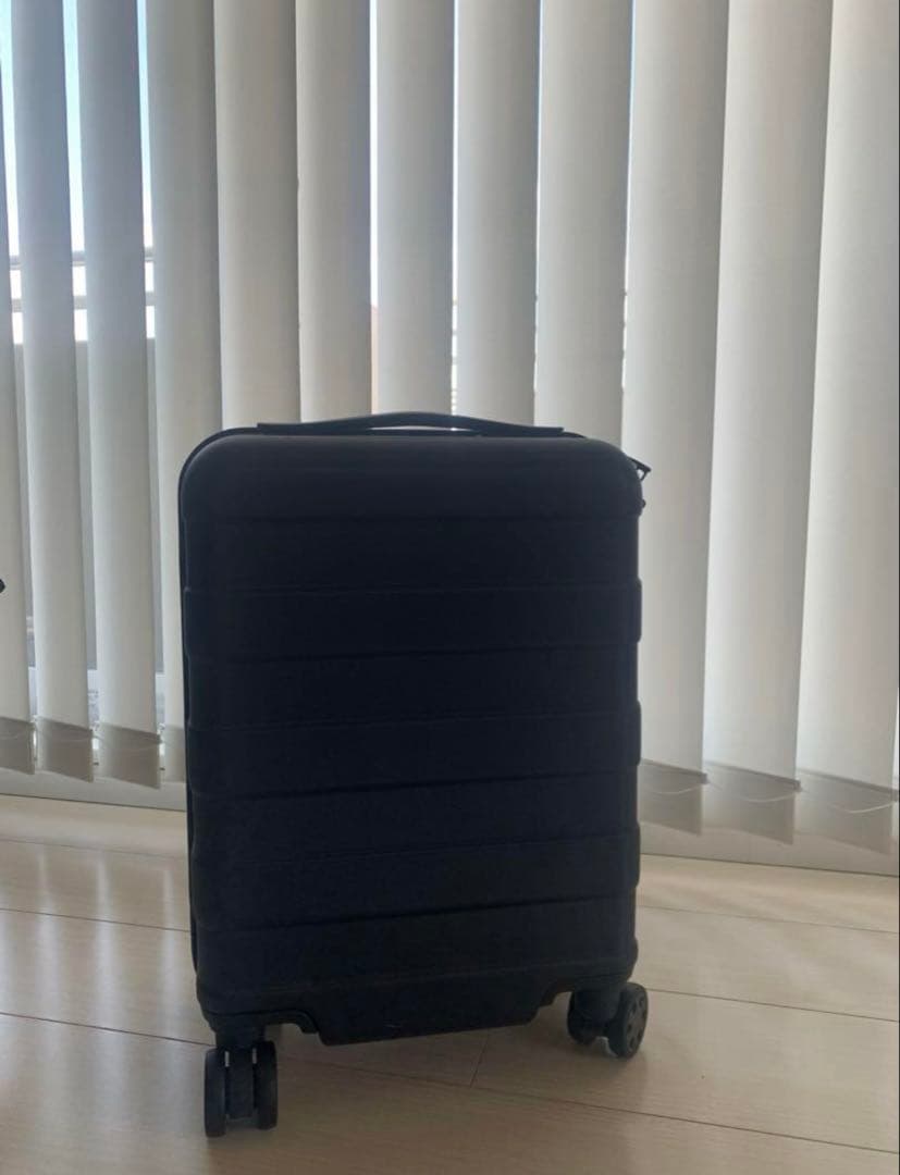 d*i様 無印　キャリーケース　機内持ち込みサイズ20 L ネイビー　紺