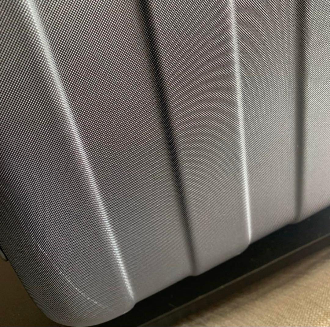 d*i様 無印　キャリーケース　機内持ち込みサイズ20 L ネイビー　紺