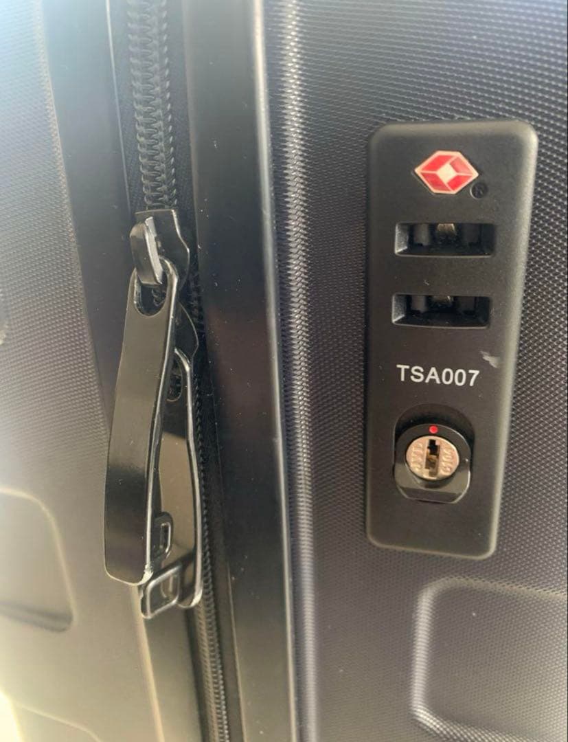 d*i様 無印　キャリーケース　機内持ち込みサイズ20 L ネイビー　紺