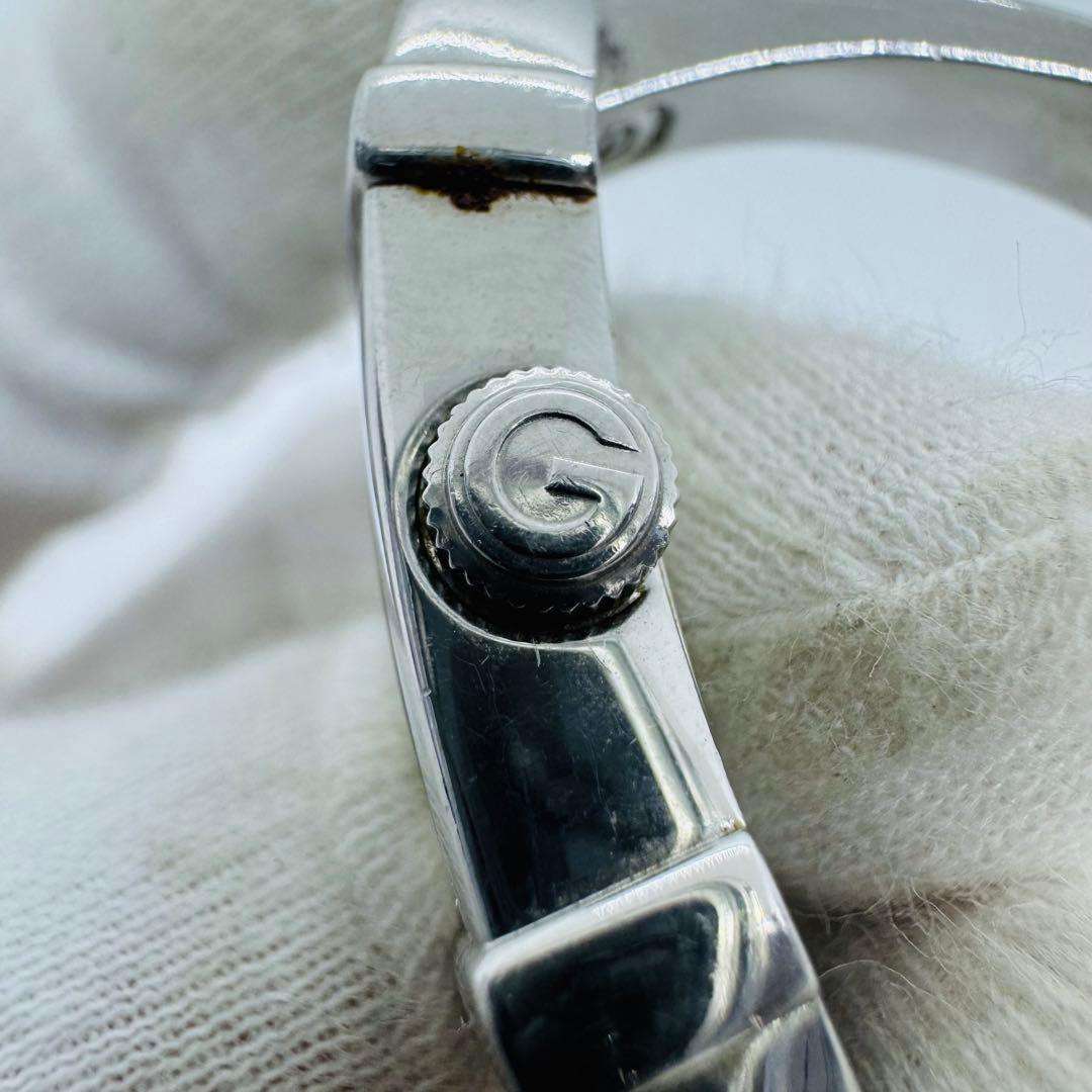 ✨GUCCI✨6800L✨WR.3ATM✨シルバー文字盤✨クオーツ✨腕時計✨