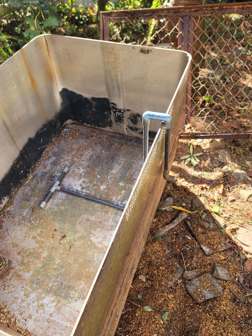 大型ステンレス水槽 排水口付き