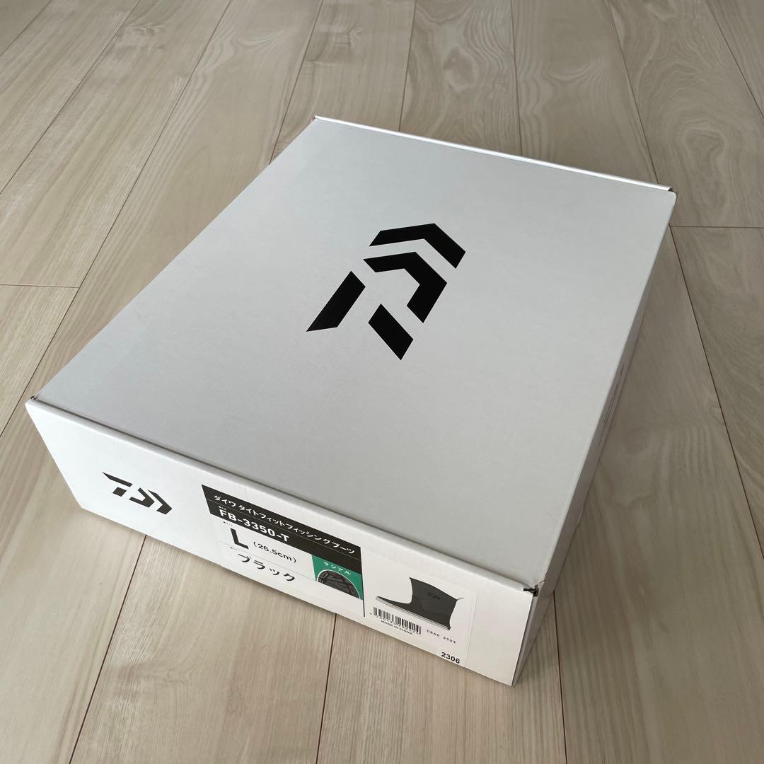 【値下げ】　新品　希少サイズ：Ｌ　ダイワタイトフィットフィッシングブーツ