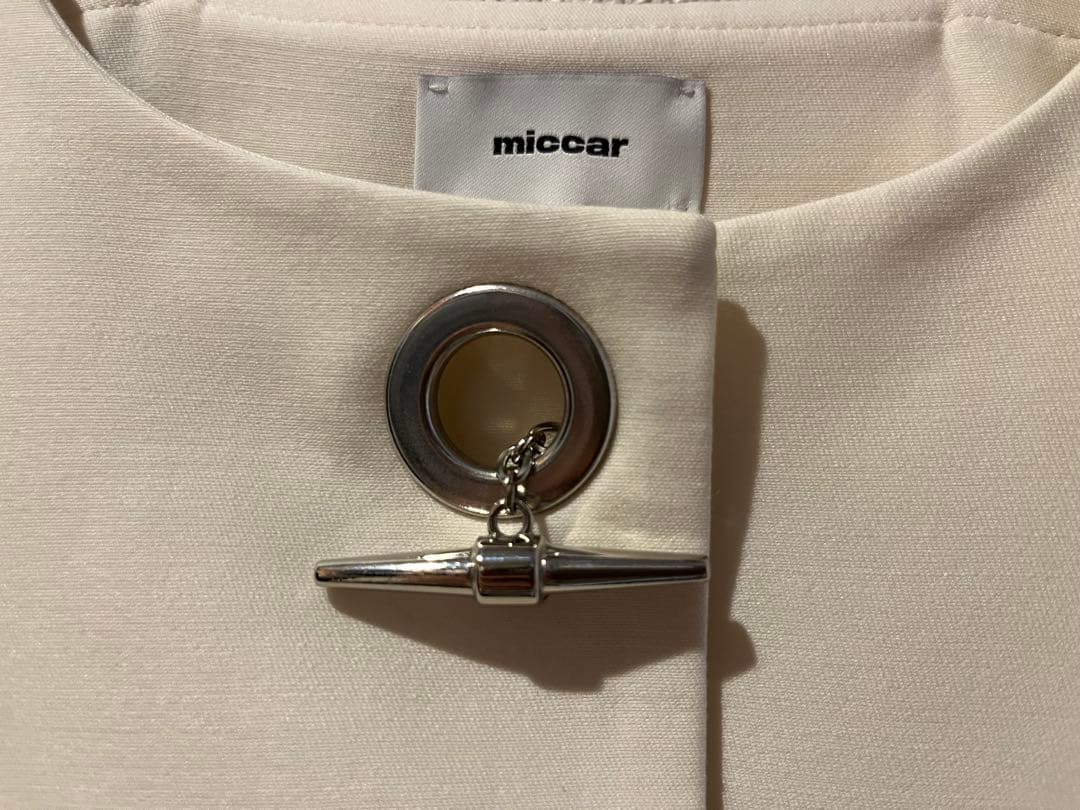 【美品】miccar シルクウール ベスト ジレ ホワイト