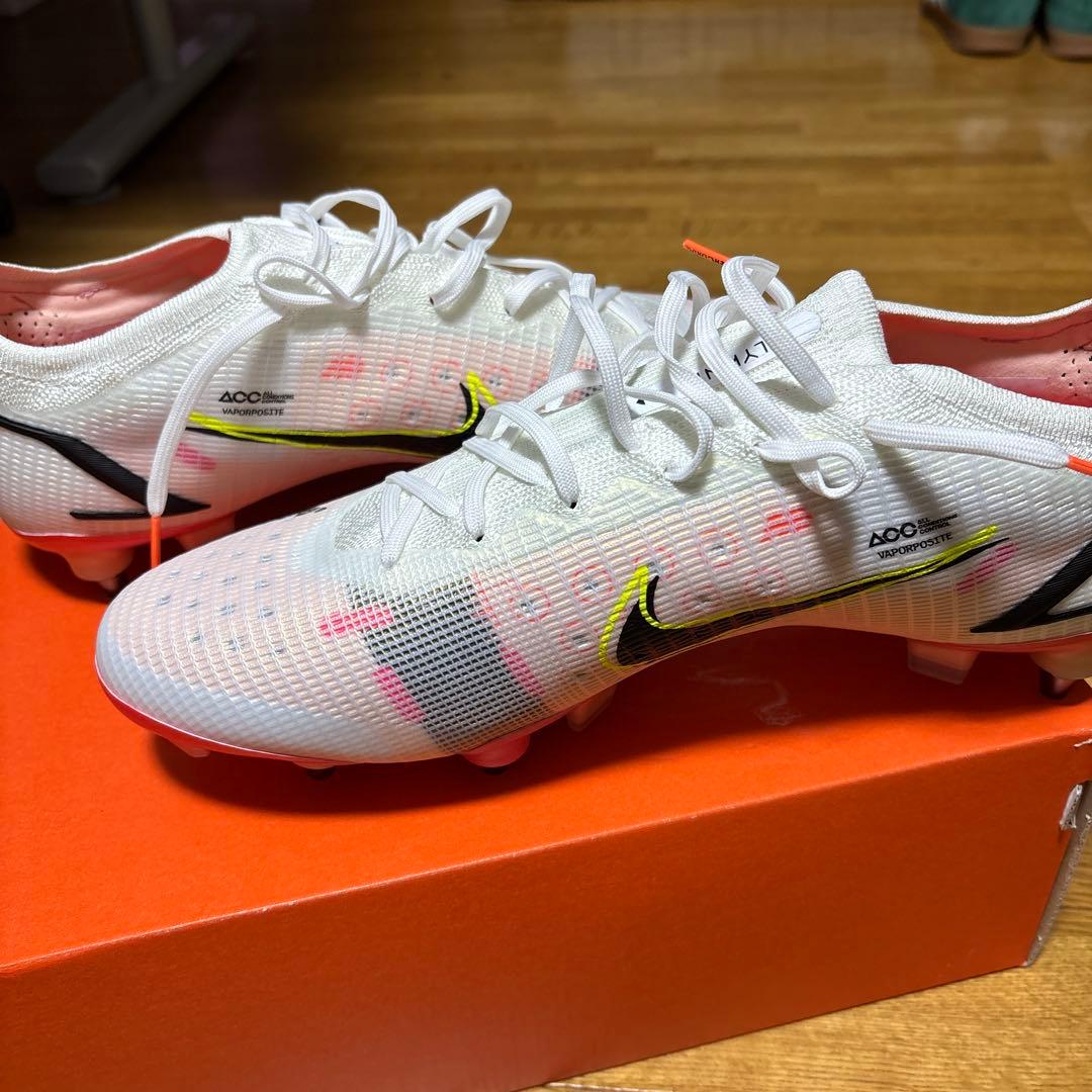Nikeマーキュリアルヴェイパー 14 エリート sg-pro