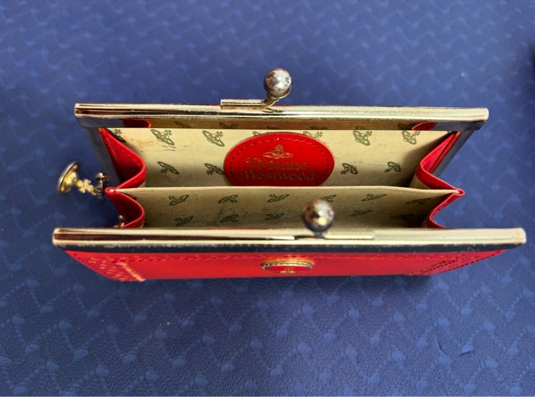 【希少】Vivienne Westwood ケース 赤エナメルボタン