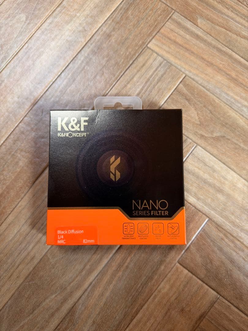 SIGMA 135mm F1.8 DG HSM（Eマウント、単焦点レンズ）