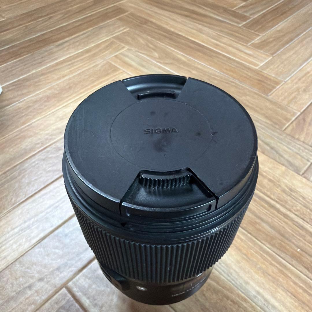 SIGMA 135mm F1.8 DG HSM（Eマウント、単焦点レンズ）