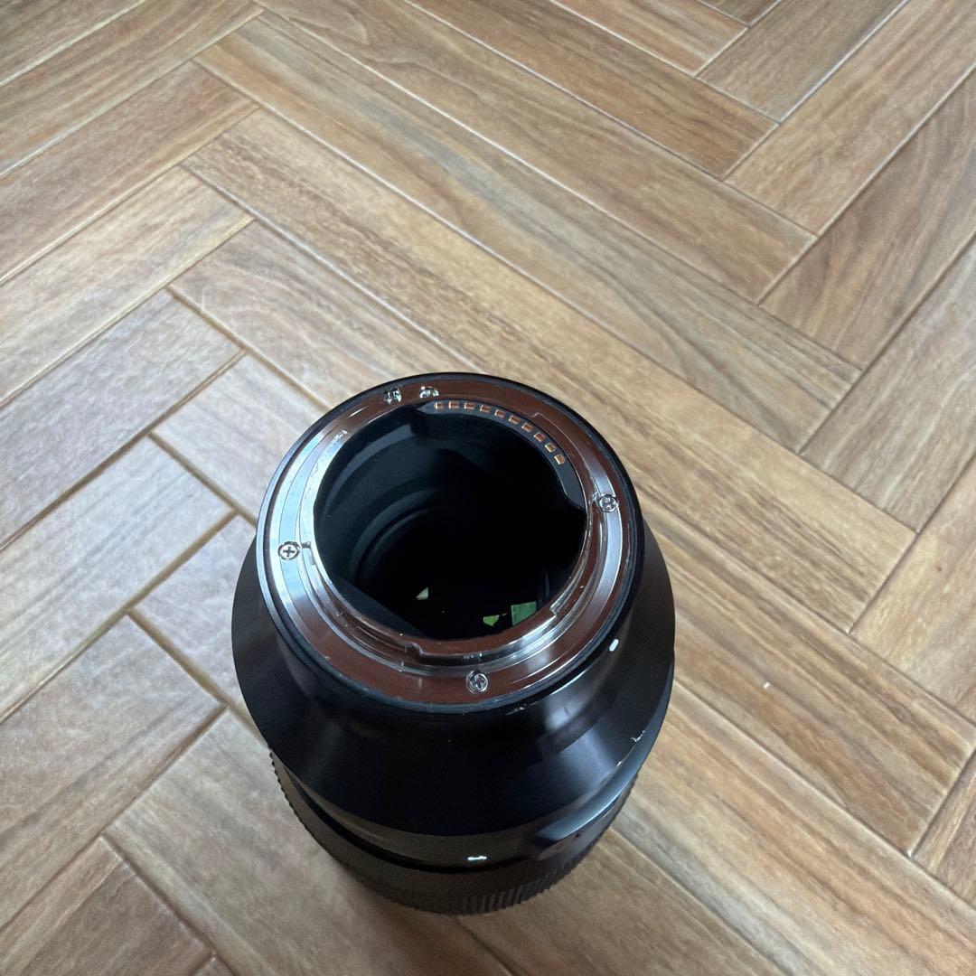 SIGMA 135mm F1.8 DG HSM（Eマウント、単焦点レンズ）