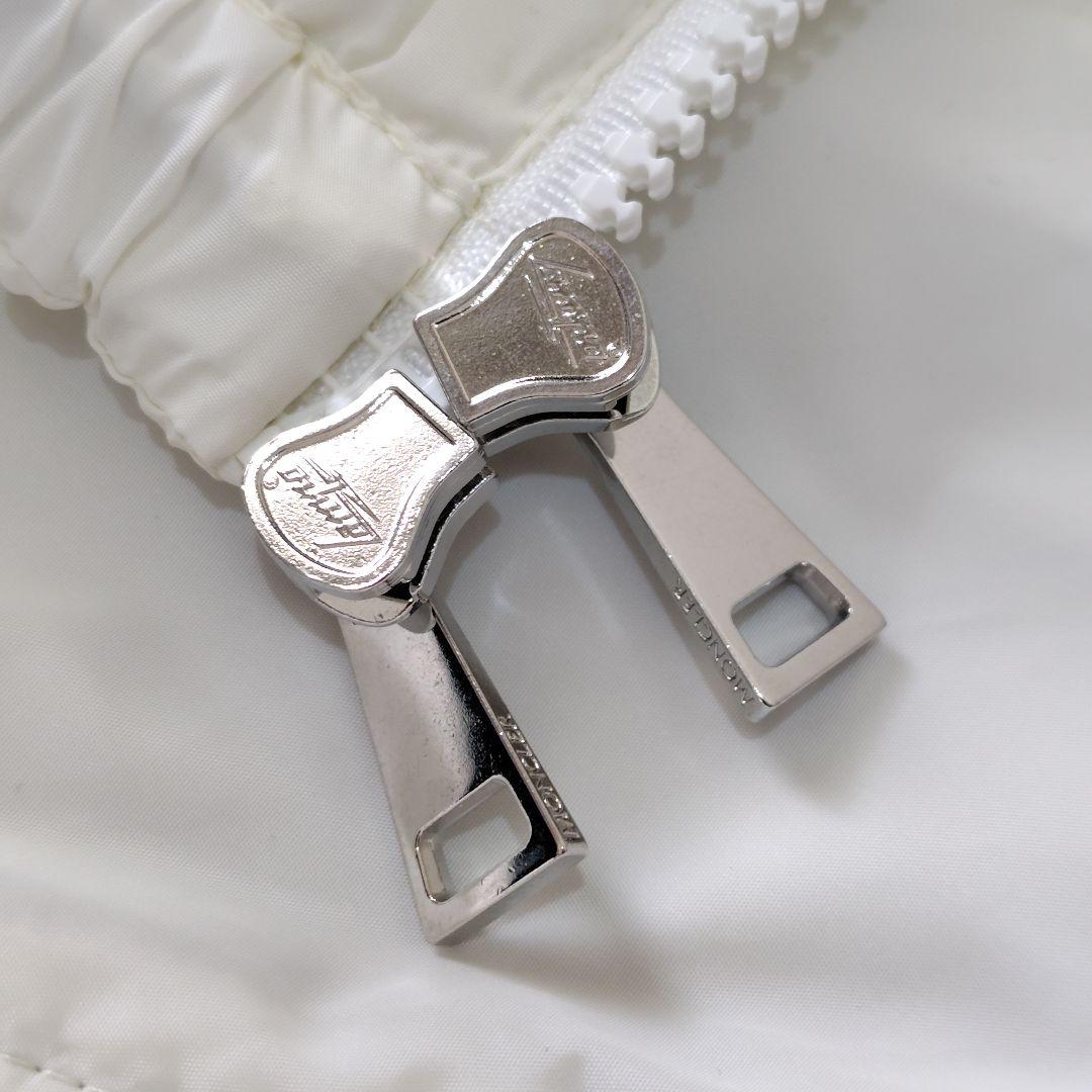 モンクレール Boissard ナイロンパーカー フード レディース 白 2