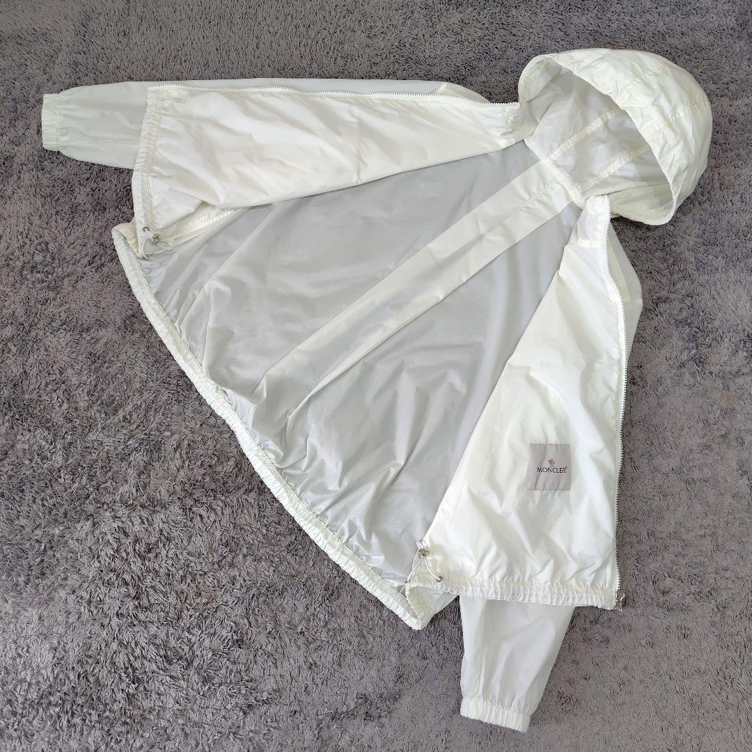 モンクレール Boissard ナイロンパーカー フード レディース 白 2