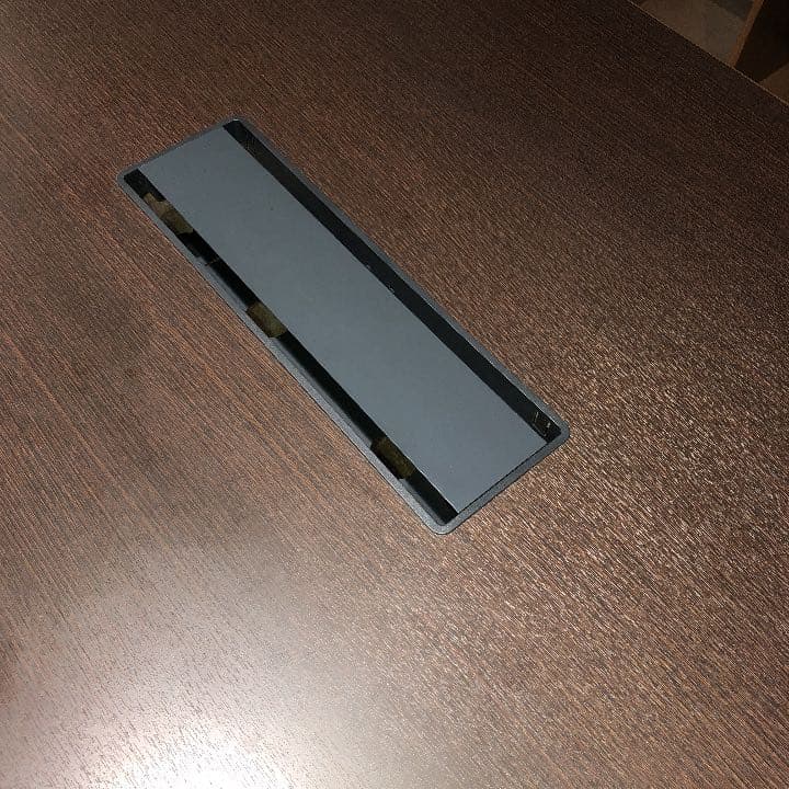 【最終値下げ】送料込み ミーティングテーブル 内田洋行 ST-5200Nシリーズ