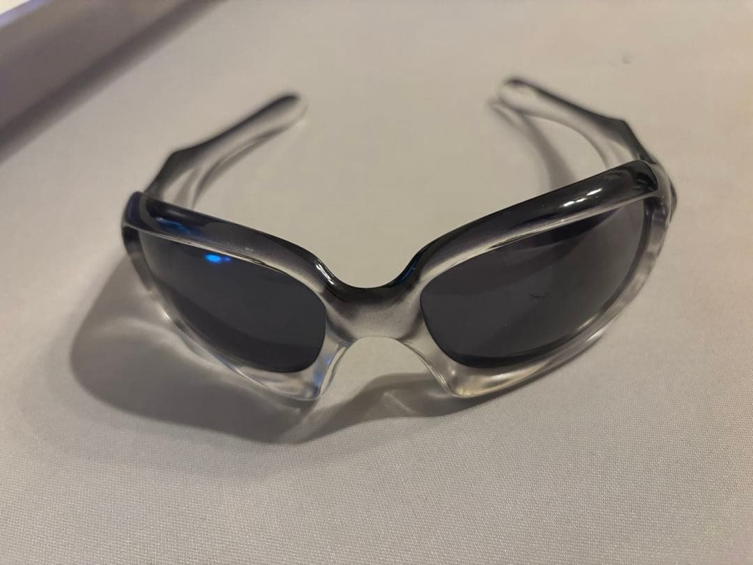 モンスタードグル　 クリア グラデーションフレーム