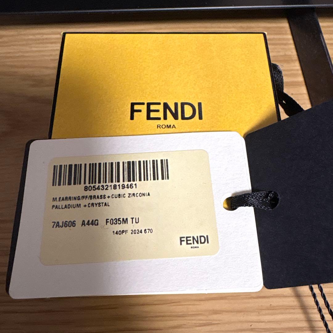 シルバー Fロゴ 片耳用ピアス