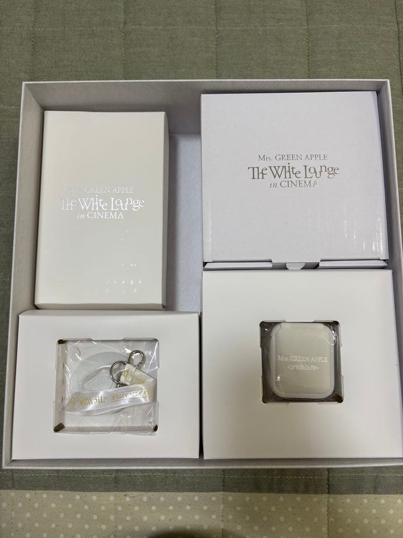 Mrs.GREEN APPLE ホワイトラウンジ初回限定盤BOX (DVD付き)