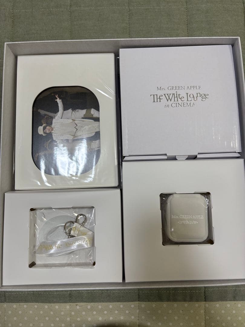 Mrs.GREEN APPLE ホワイトラウンジ初回限定盤BOX (DVD付き)