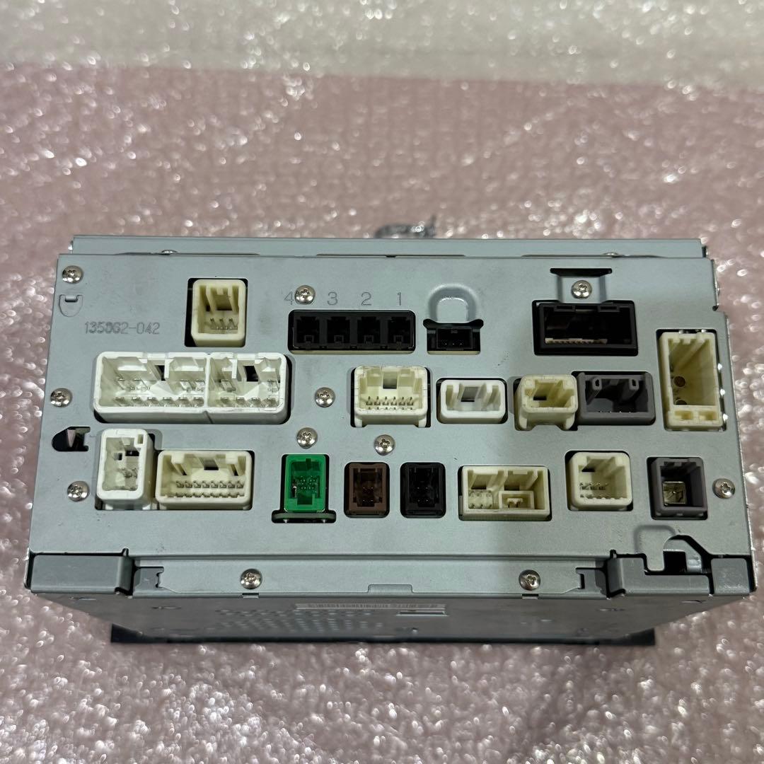 トヨタ純正カーナビ NSZT-W68T 7インチ 本体のみ