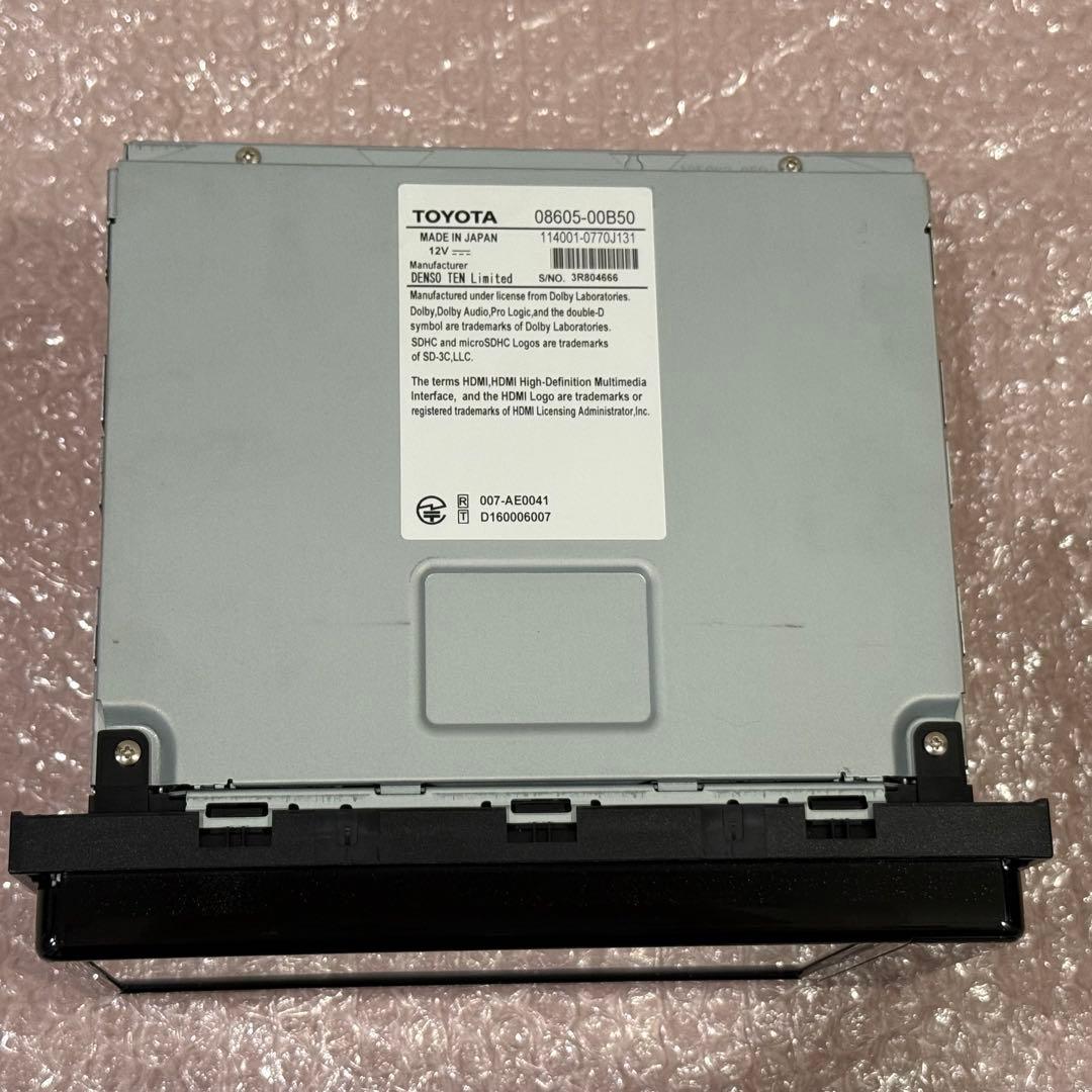 トヨタ純正カーナビ NSZT-W68T 7インチ 本体のみ