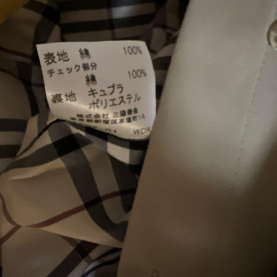 ベージュ トレンチコート