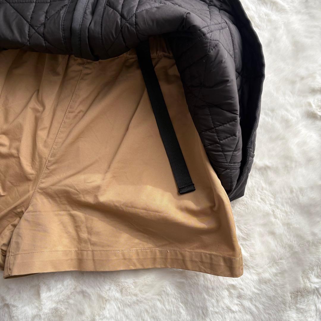 ブラック キルティング ミニスカート　フレア