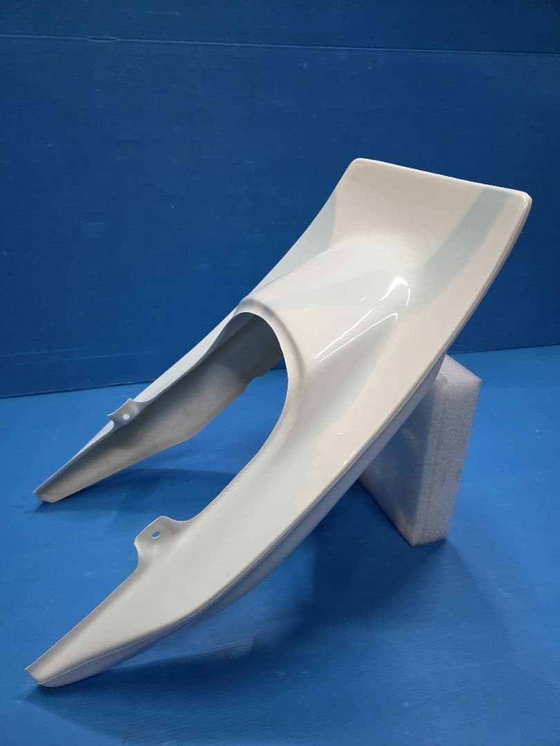 XJR400 ～97年まで 4HM テールカウル 新品 YAMAHA ハネ 羽