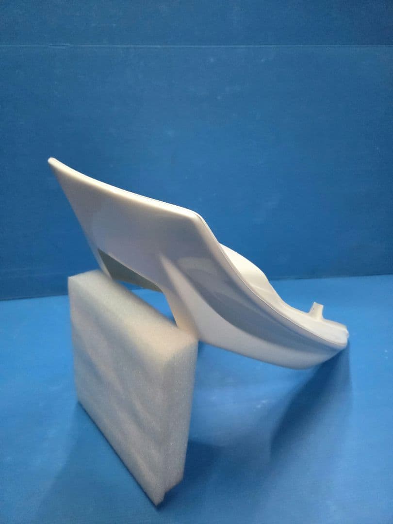 XJR400 ～97年まで 4HM テールカウル 新品 YAMAHA ハネ 羽