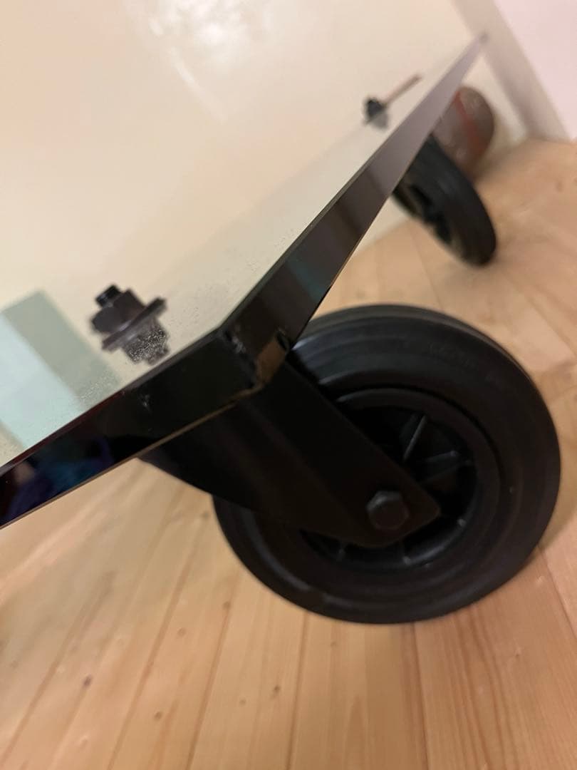 Cassina Fontana Arte CON RUOTE テーブル