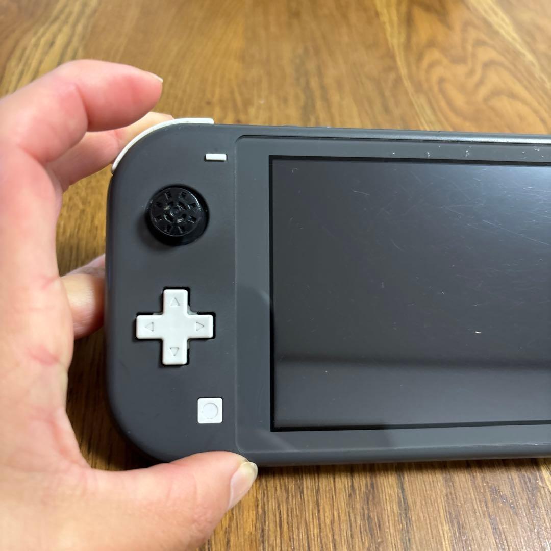 ニンテンドースイッチライト　グレー　ジャンク