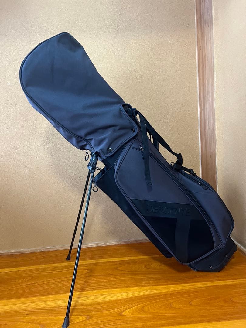 デサントゴルフ　スタンド式　キャディ バッグ　グレー×ブラック