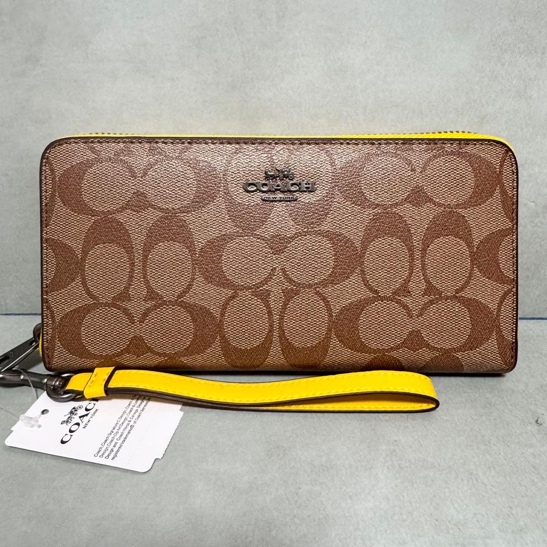 COACH　コーチ　長財布　シグネチャー　ロングジップ　C4452　ストラップ付