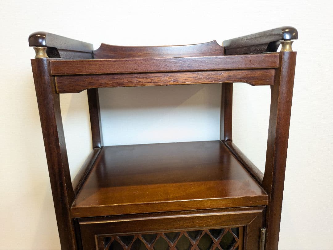 コイズミ キャビネット 電話台 置物台 棚 ガラス扉 格子 レトロ