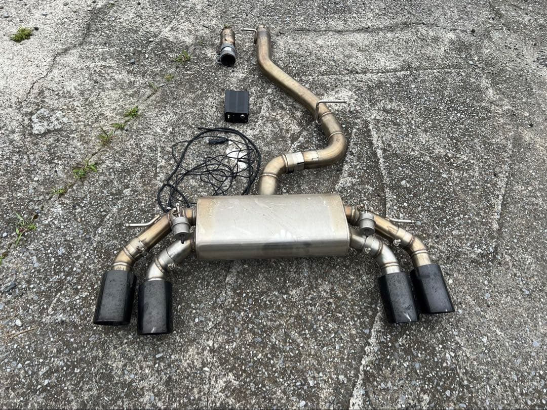 フォルクスワーゲン ゴルフ7/7.5R用 可変バルブ式マフラー