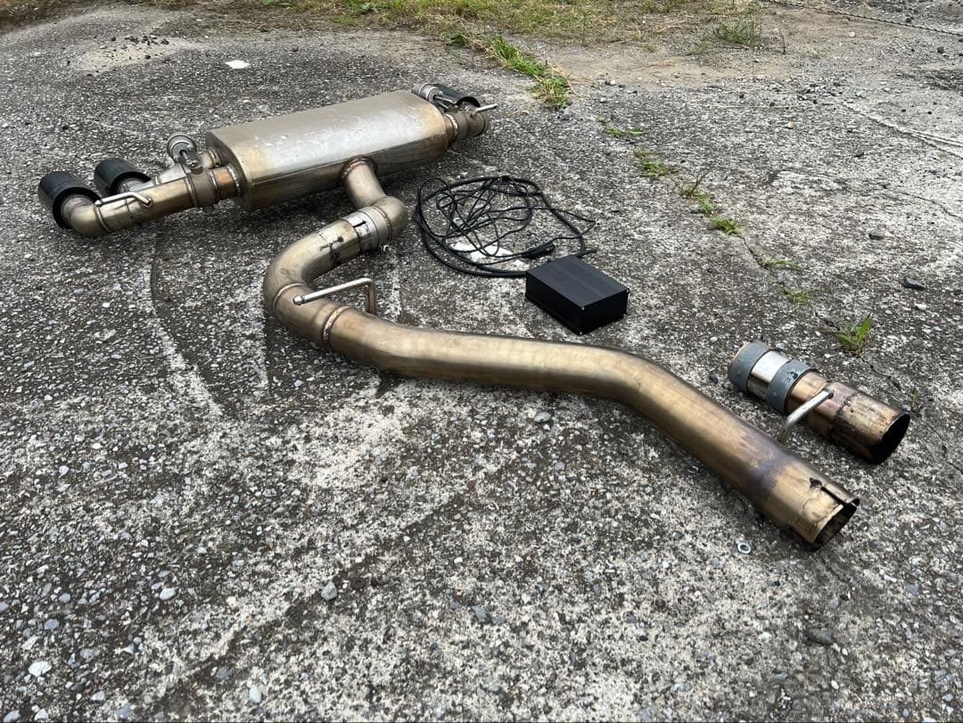 フォルクスワーゲン ゴルフ7/7.5R用 可変バルブ式マフラー