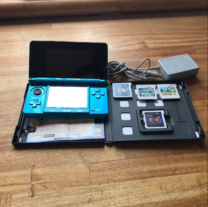 3DS モンハンXXセット どうぶつの森は無くなりました。