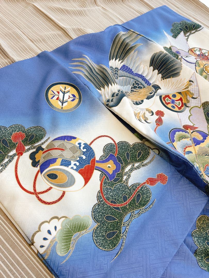 【おシゲ】お宮参り　産着　男の子　水色　鷹模様 着物　初着