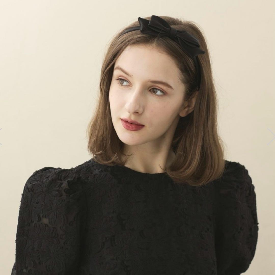 アレクサンドルドゥパリ カチューシャ リボン