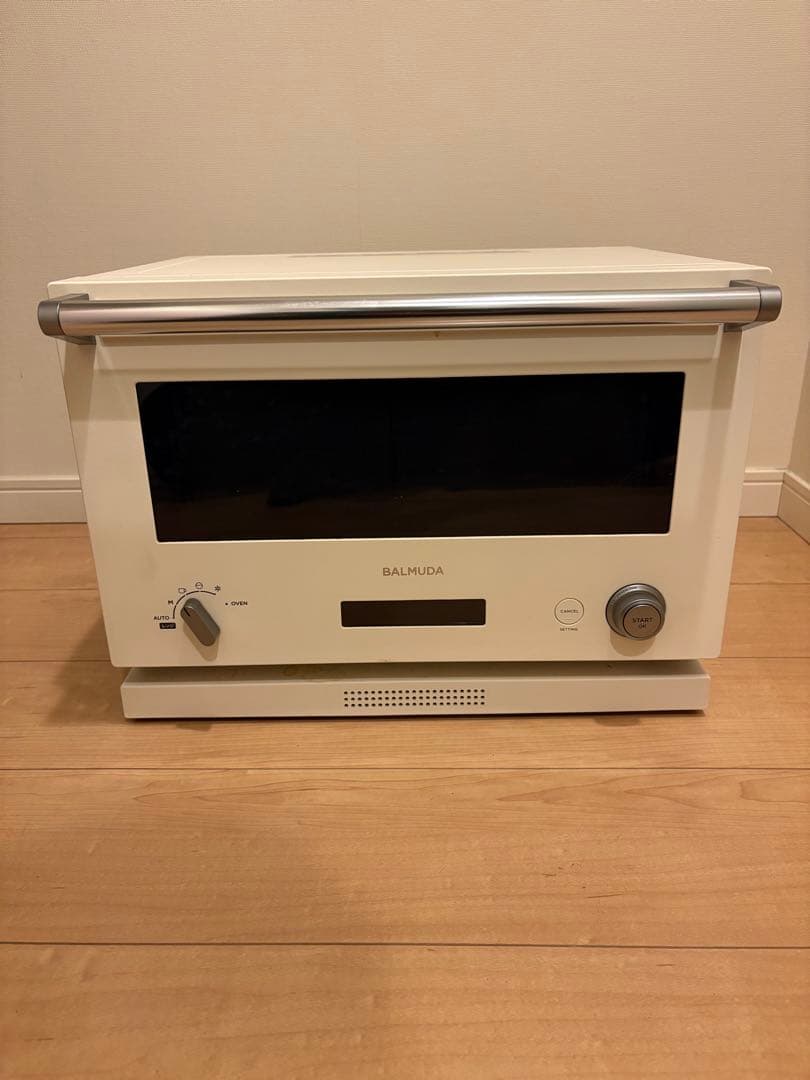 中古品 バルミューダ　オーブンレンジ　ホワイト