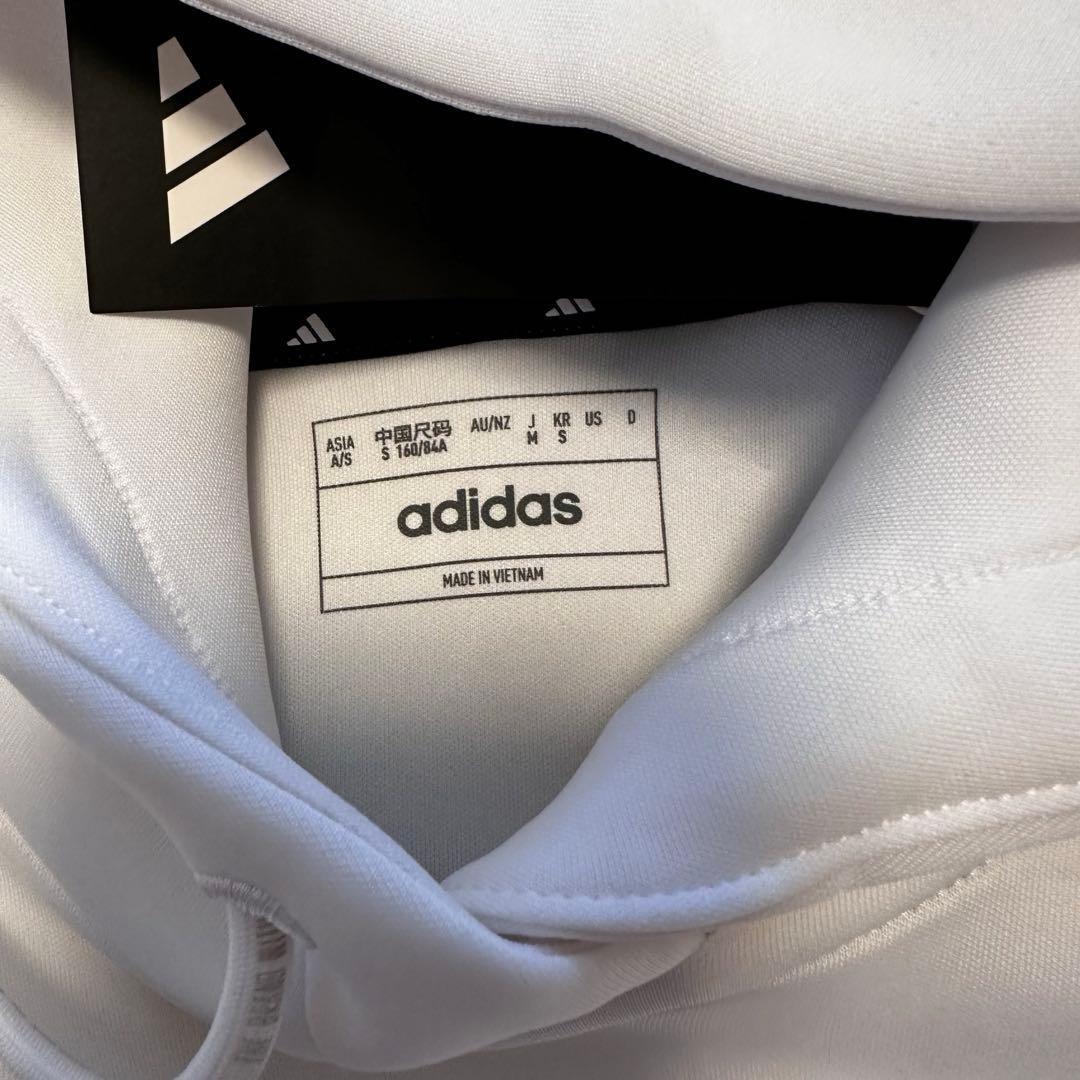 ダンボールニット　セットアップ　ビッグアディダスロゴ　春秋冬　 長袖　フード付き