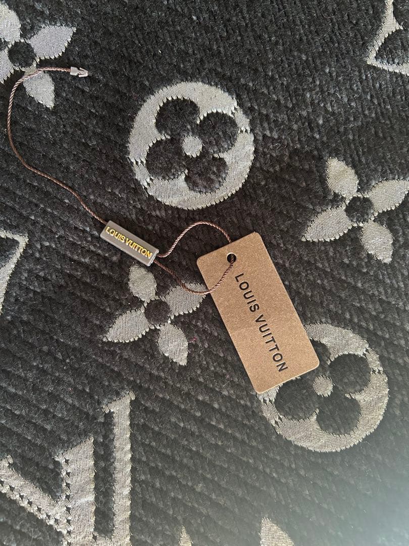 ヴィンテージマフラー ロゴ LV