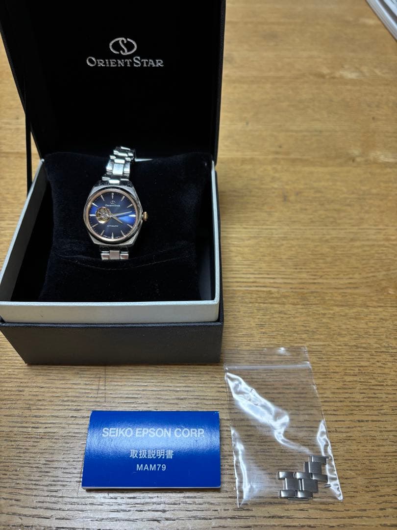 オリエントスター 自動巻き時計 スケルトン　レディース　箱、取扱説明書付