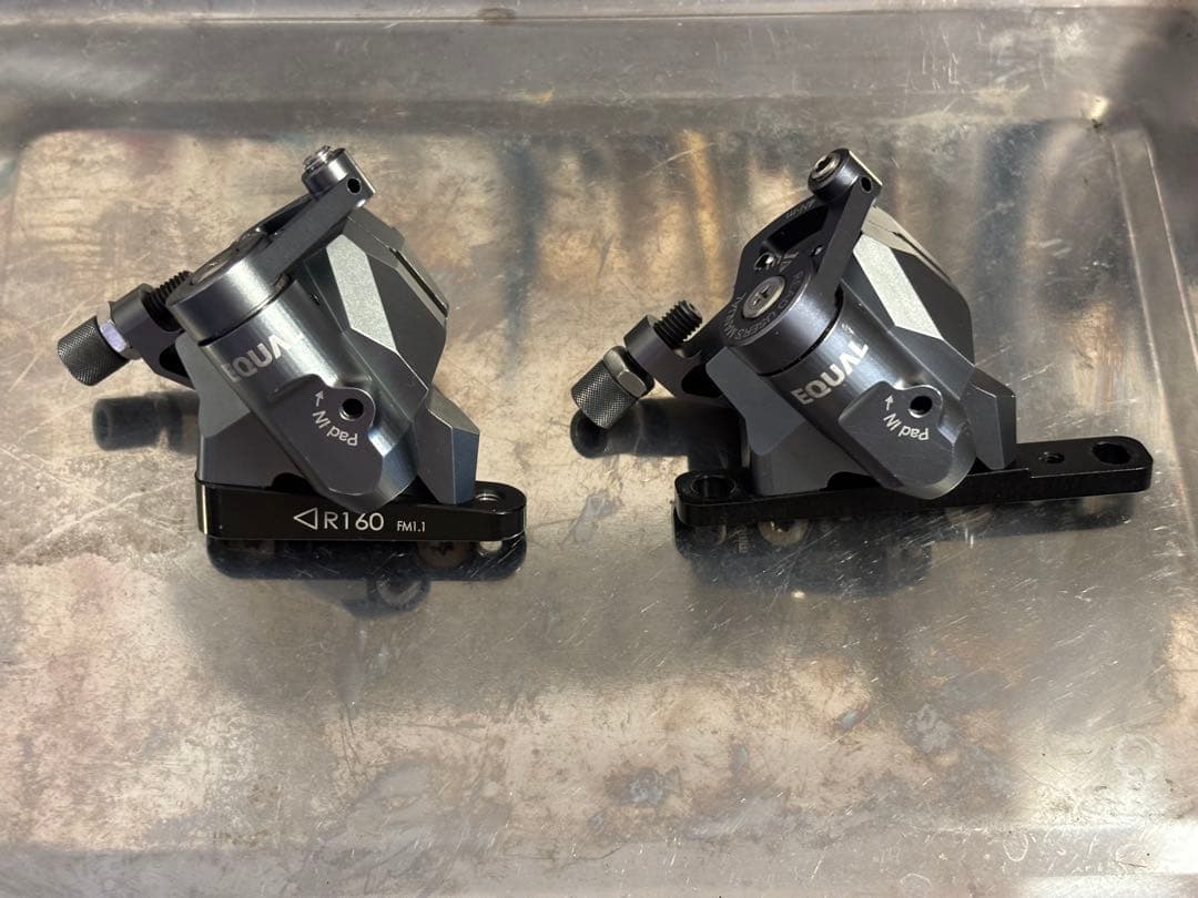 EQUAL 機械式ディスクブレーキセット フラットマウント