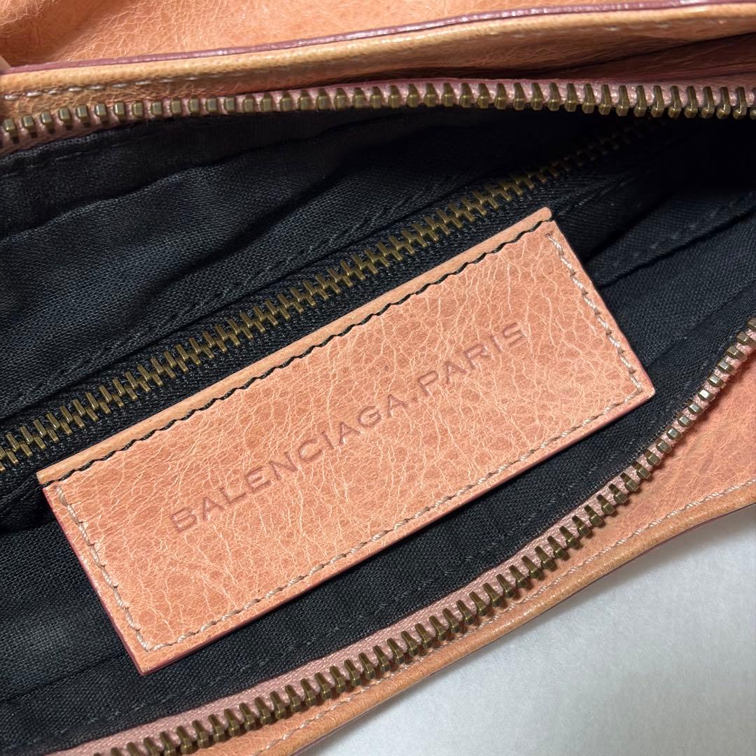 バレンシアガ ジャイアントヒップ ショルダーバッグ