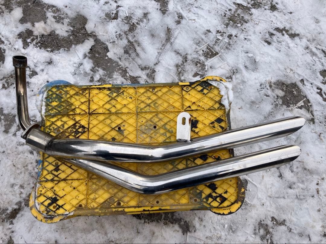 2本出し　ハス切りマフラー　GS50 マグナ50?