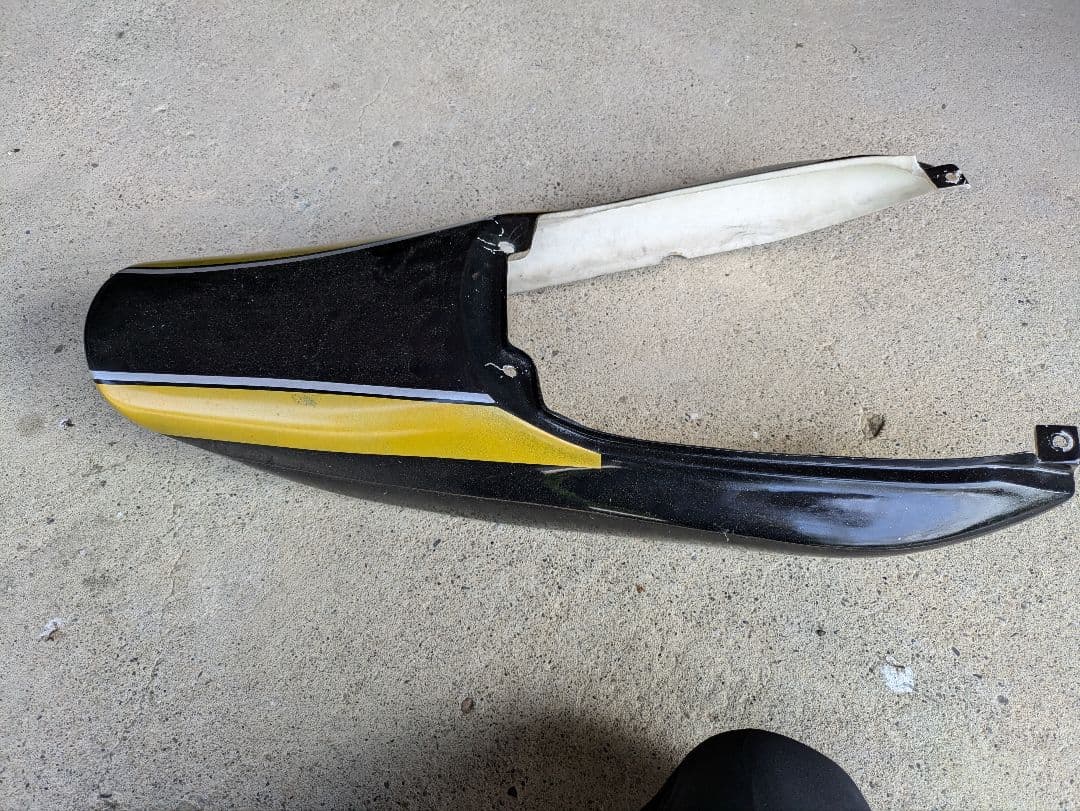 バリオス2型　リアカウル