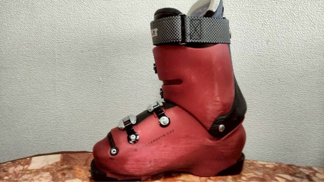 LANGE スキー ブーツ 赤