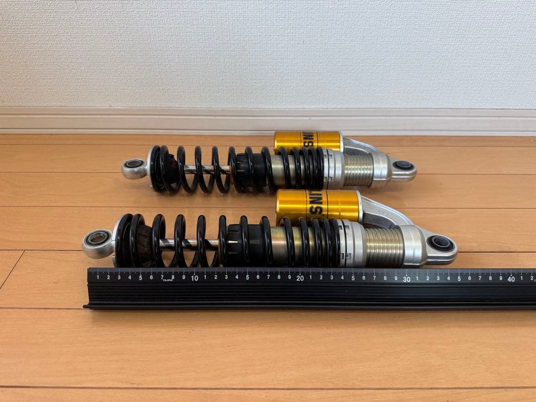 Öhlins リアサスペンション ゴールド/ブラック