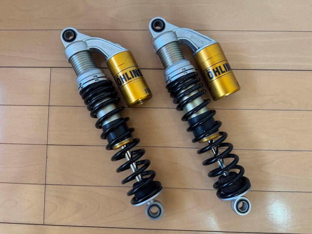 Öhlins リアサスペンション ゴールド/ブラック