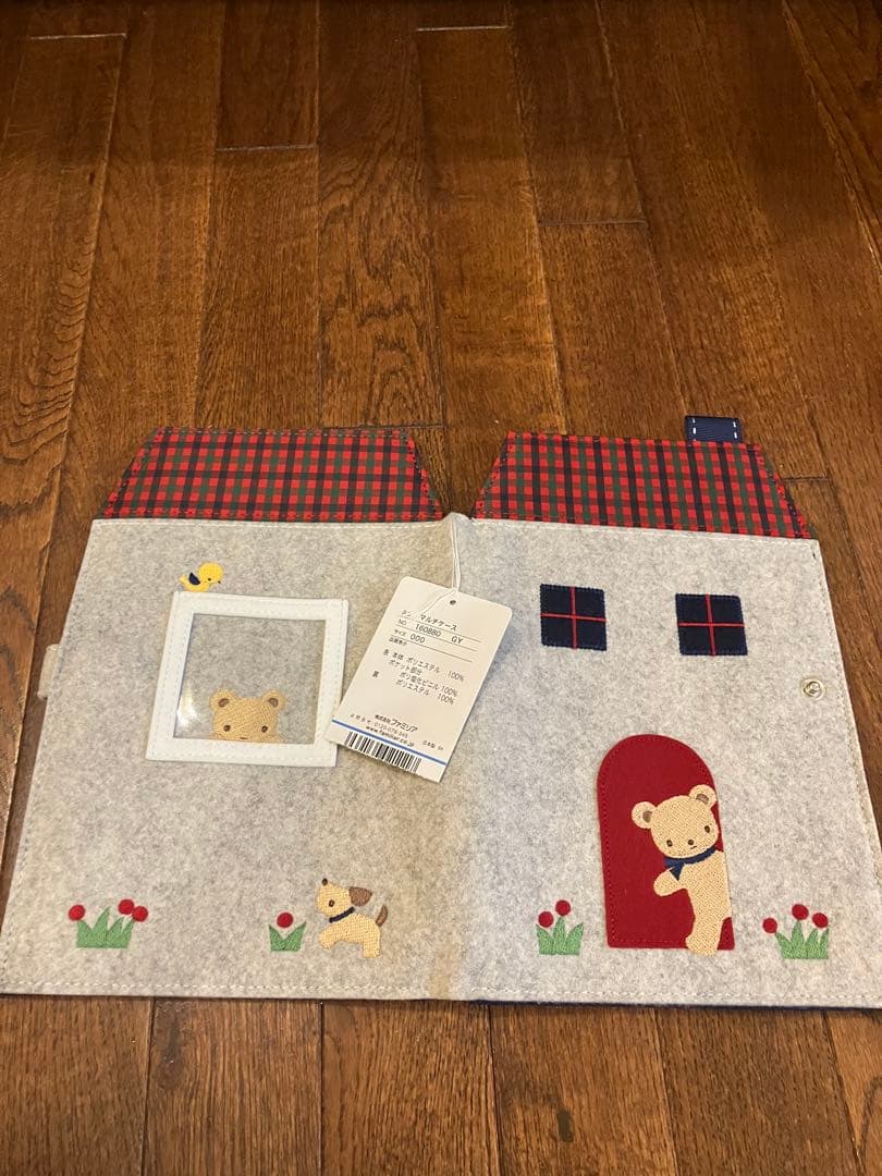 新品未使用　ファミリア　マルチケース