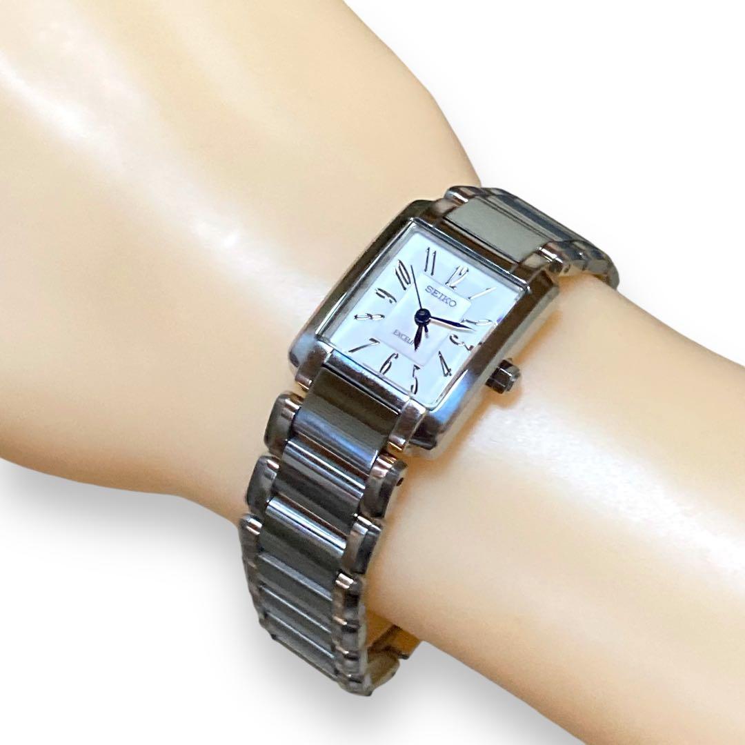 Ⴤ1048ꕤSEIKO エクセリーヌ 腕時計 ゴールド コンビ レクタンギュラー