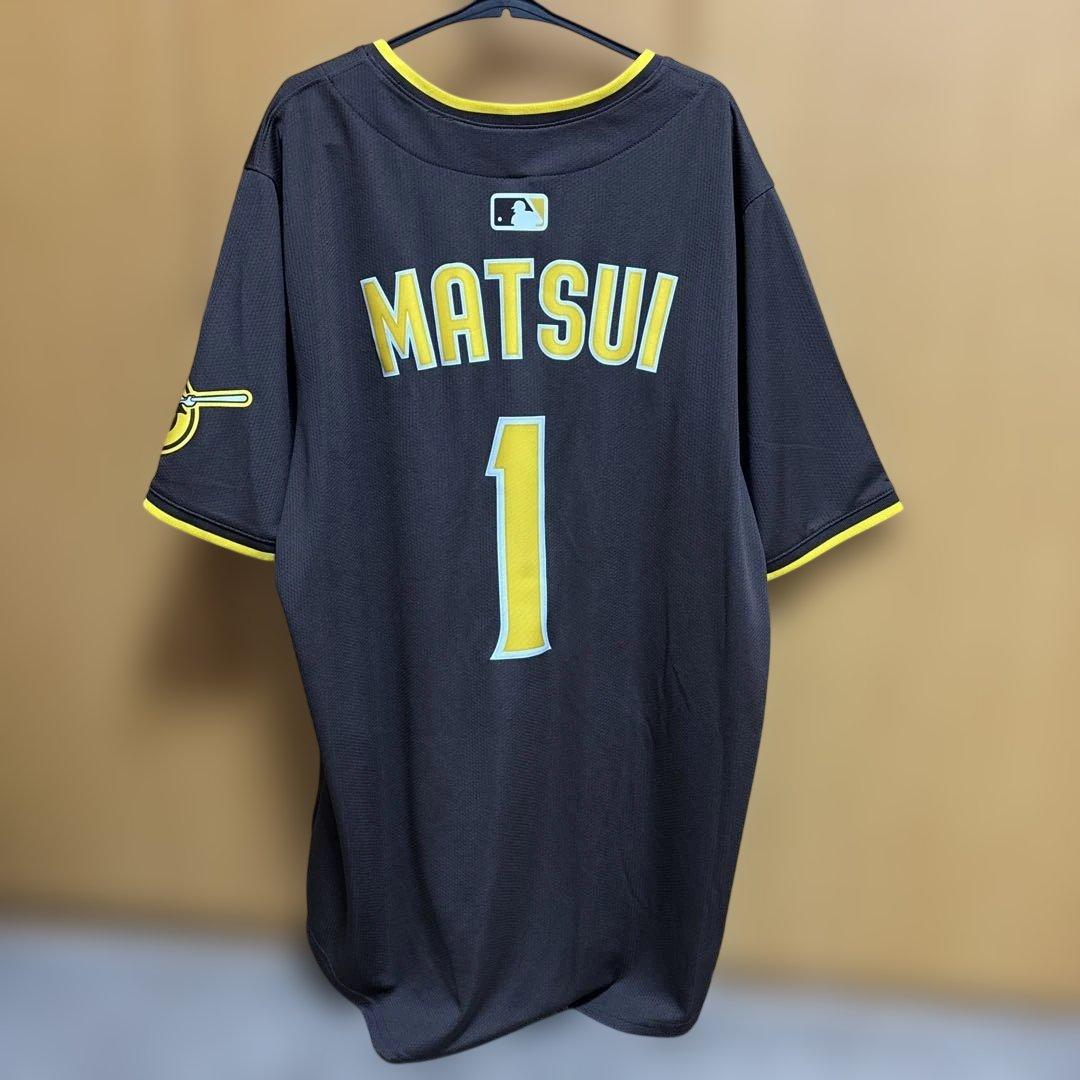 新品[パドレス ] 定価28000円松井裕樹レプリカタグ付き　ユニフォーム L